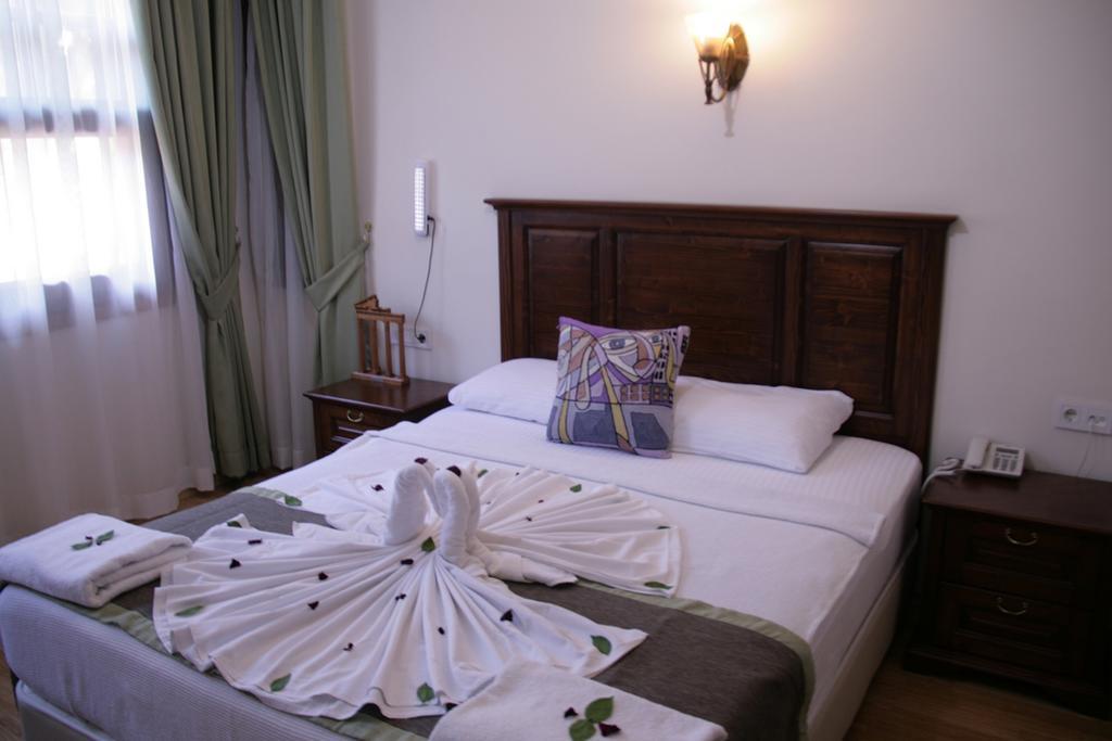 Hadrian Gate Hotel Antália Exterior foto
